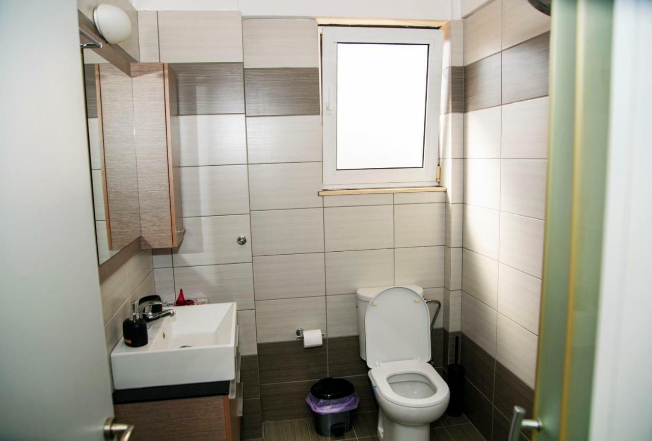 Catherine'S Comfort Apartment No2 Lavrio Exterior photo